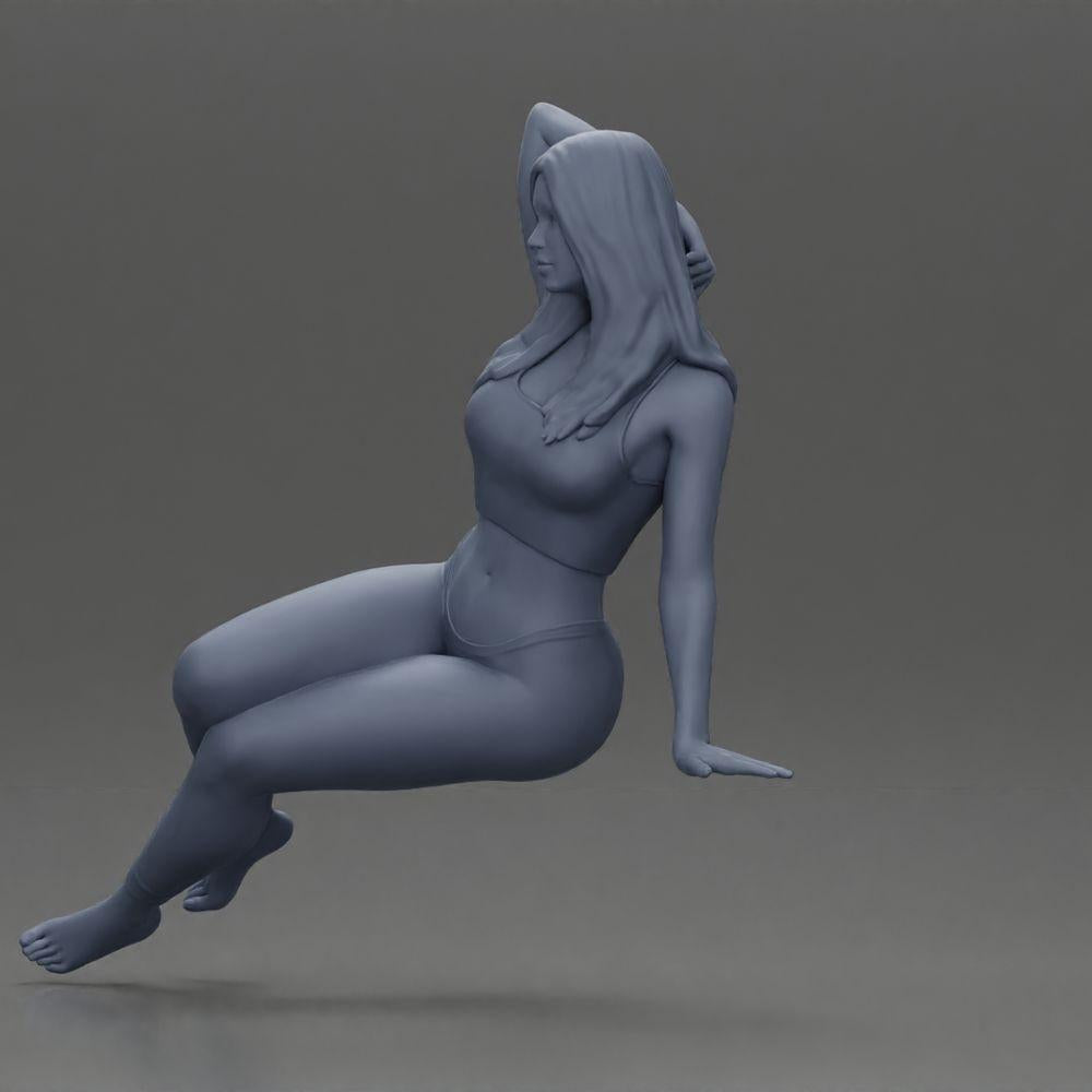 Diorama Modellbau Produktfoto 11: Miniaturfigur: Frau in Leggings, seitlich auf Sofa sitzend, Arm hinter dem Kopf (Ref Nr. A68)