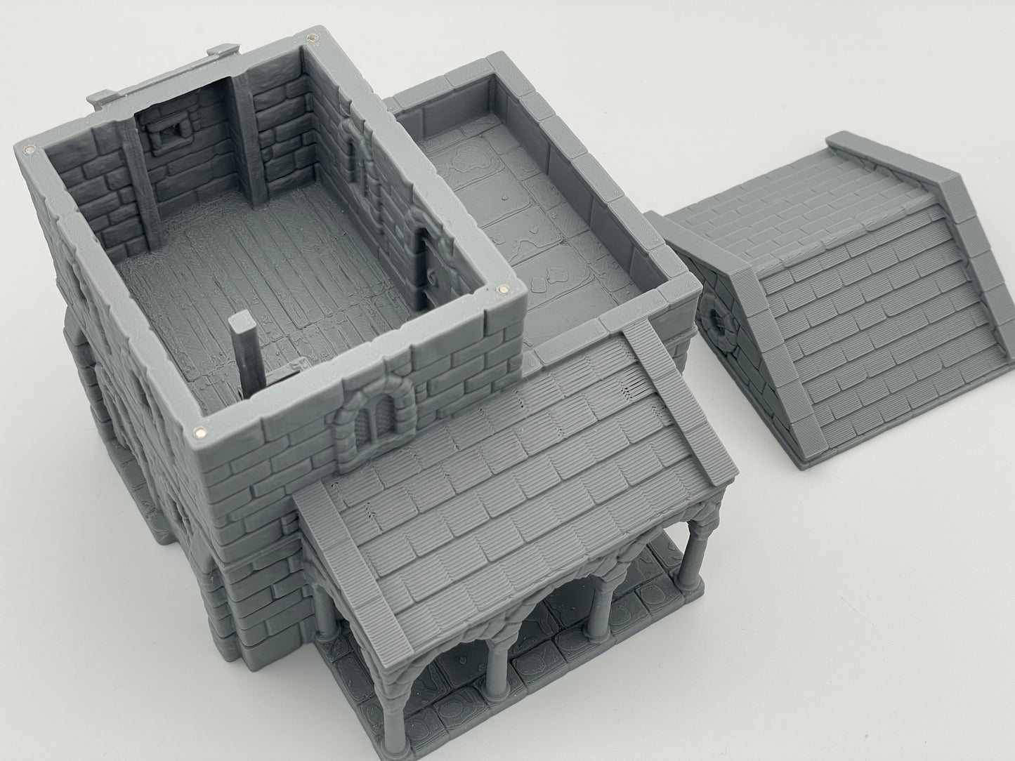 Produktfoto Tabletop 28mm The Printing Goes Ever On (TPGEO) 0: Mittelalterliches Wohnhaus A - Steinernes Gebäude aus dem Menschenreich Gonthan - Begehbares Gelände