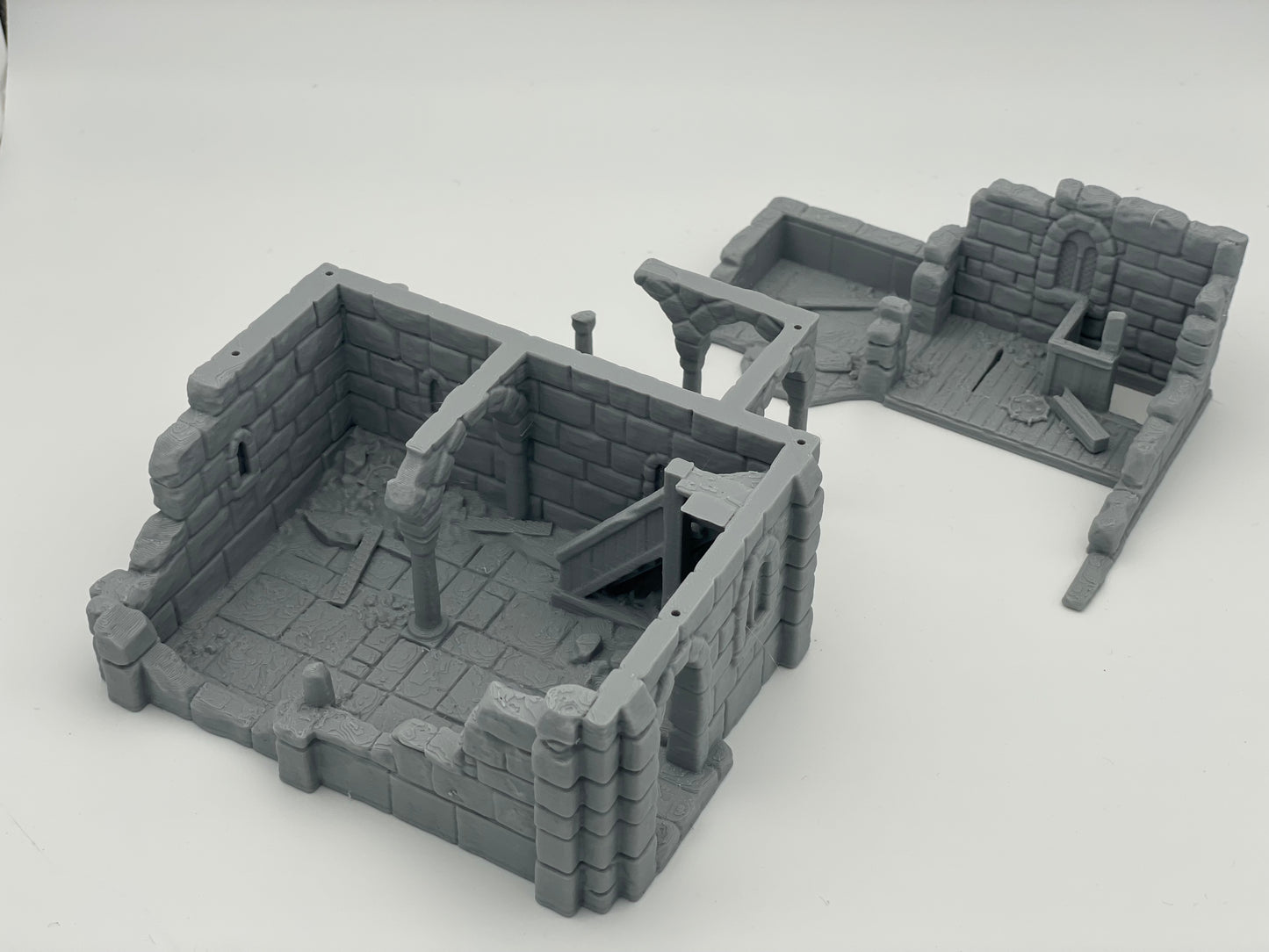 Produktfoto Tabletop 28mm The Printing Goes Ever On (TPGEO) 0: Ruine mittelalterliches Wohnhaus A2 - Überreste Gebäude aus dem Menschenreich Gonthan