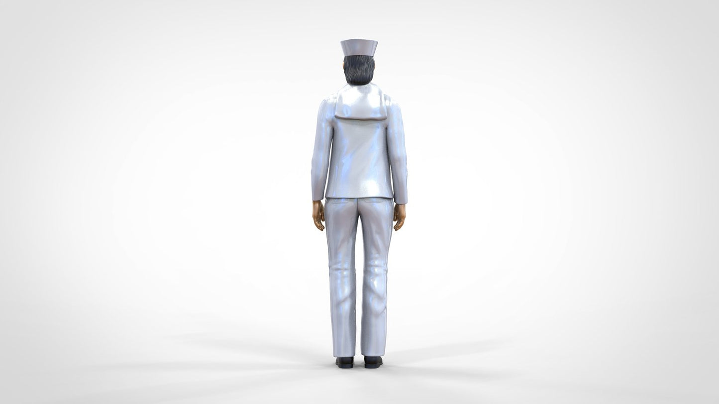 Produktfoto 0: Matrosin weiblich: Seemfrau in Uniform steht in Position