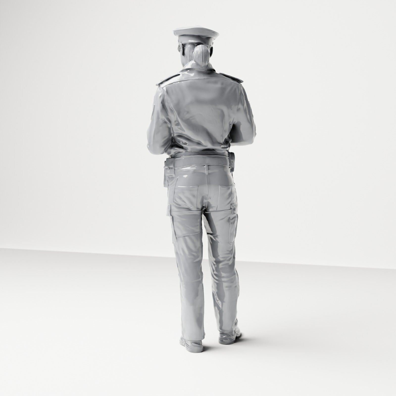 Diorama Modellbau Produktfoto 2: Stehende Figur: Deutscher Polizist mit Dienstmütze und Handgerät (B017)