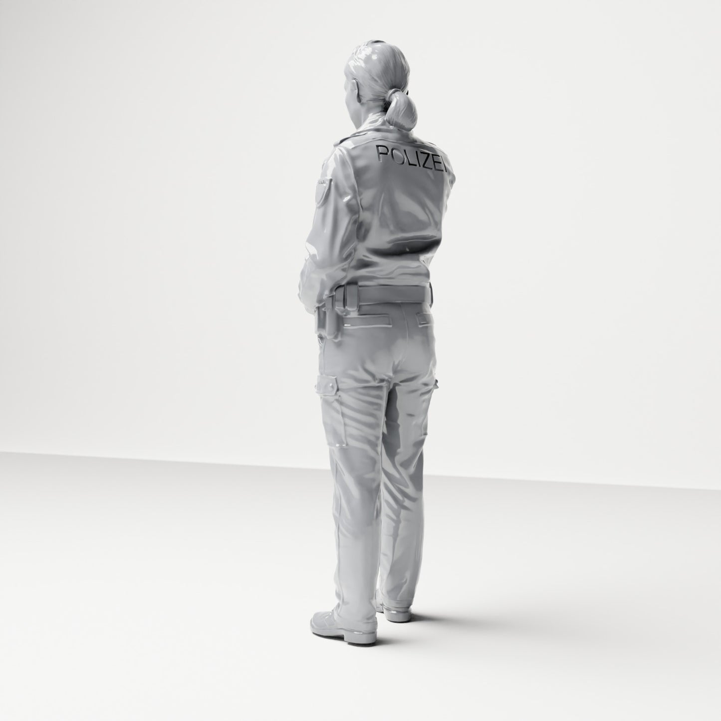 Diorama Modellbau Produktfoto 2: Stehende Figur: Polizist mit Dienstgürtel & Taschenlampe (B019)