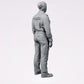 Diorama Modellbau Produktfoto 3: Stehende Figur: deutscher Polizist mit Einsatzgürtel (B020)