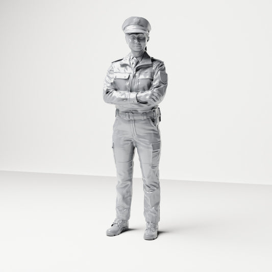 Diorama Modellbau Produktfoto 0: Stehende Figur: Polizist mit Dienstmütze & verschränkten Armen (B021)