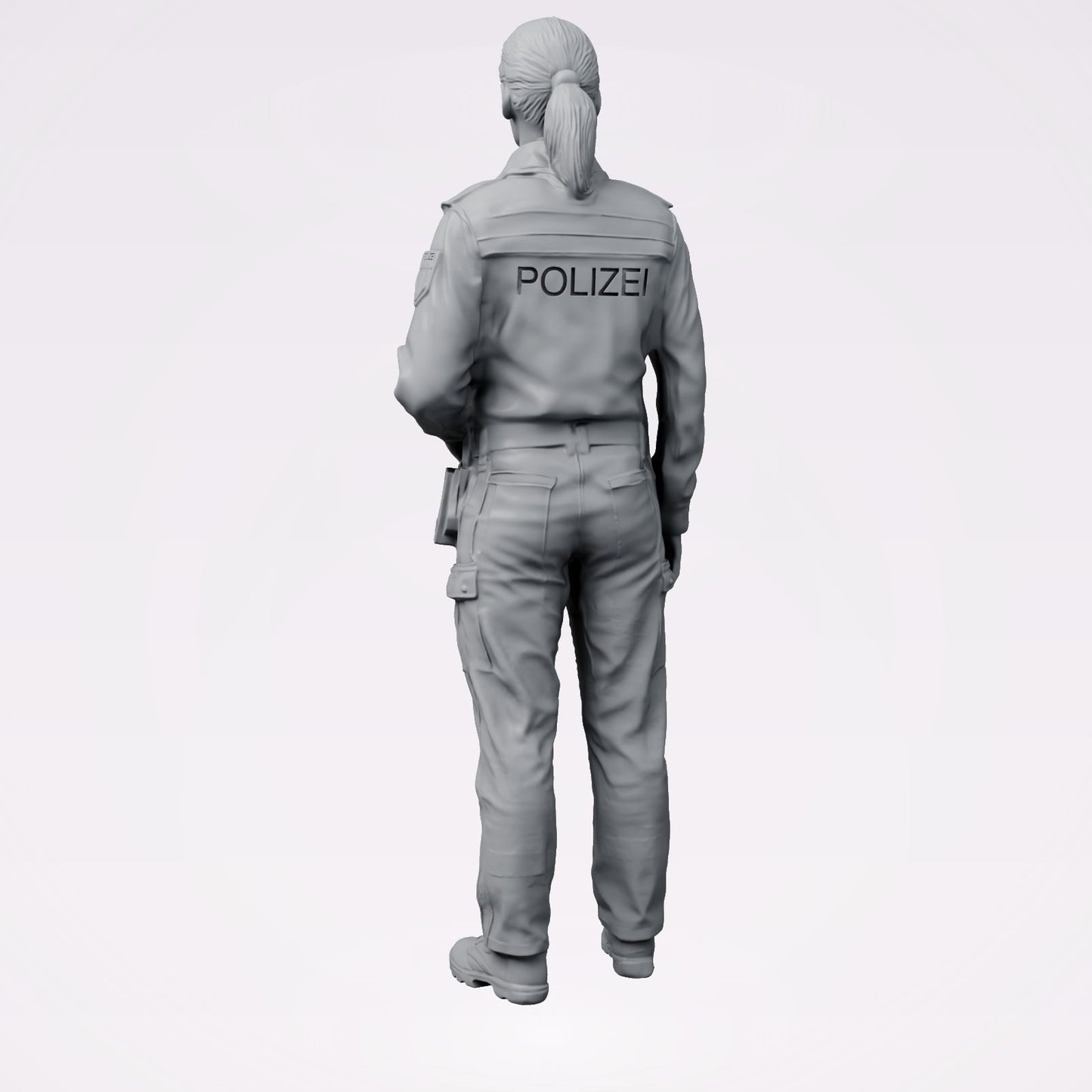 Diorama Modellbau Produktfoto 2: Stehende Figur: Deutscher Polizist in Uniform mit POLIZEI-Aufnäher (B024)