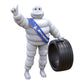Produktfoto Diorama und Modellbau Miniatur Figur: Michelin Mann mit Reifen