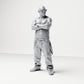 Diorama Modellbau Produktfoto 0: Stehende Figur: Person mit gekreuzten Armen, Sonnenbrille & ärmelloses Oberteil, weite Hos (B029)