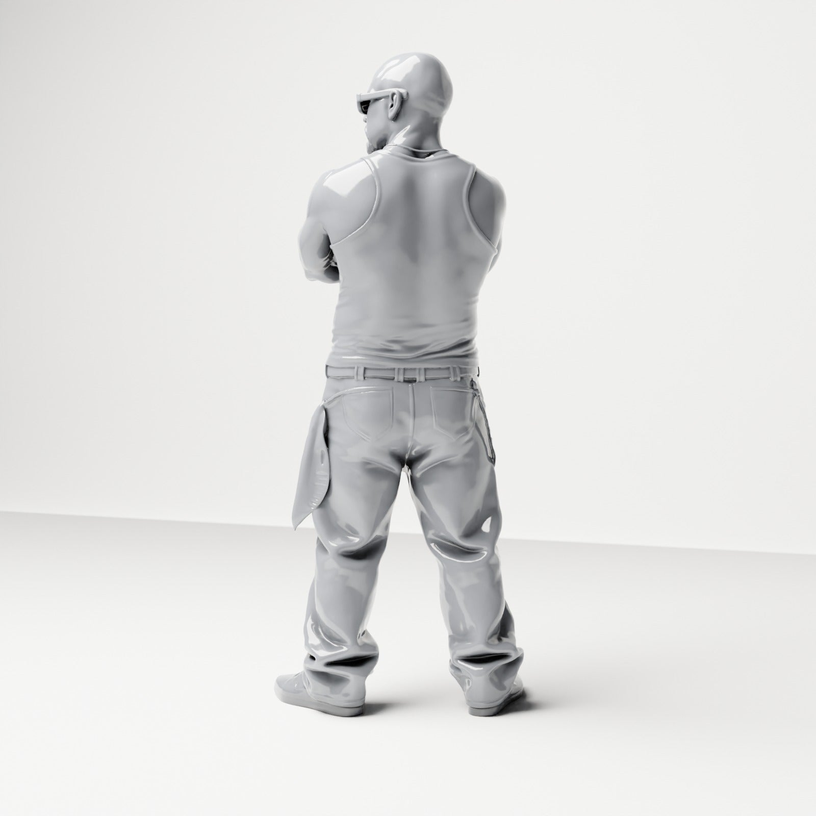 Diorama Modellbau Produktfoto 2: Stehende Figur: Person mit gekreuzten Armen, Sonnenbrille & ärmelloses Oberteil, weite Hos (B029)