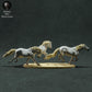 Produktfoto Tier Figur Diorama, Modellbau: 0: Wildtier Figur: rennende Camargue-Pferde (Ref 01_01_73)