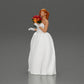 Diorama Modellbau Produktfoto 0: Diorama Figur: Miniatur-Braut in bodenlangem weißen Kleid mit Blumenstrauß (Ref Nr. A132)
