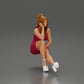 Diorama Modellbau Produktfoto 1: Diorama Figur: Diorama-Miniatur sitzende Frau im rosa Kleid, Hand an Wange, Plateauschuhe (Ref Nr. A131)