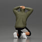 Diorama Modellbau Produktfoto 2: Kniender Mann mit Kapuzenpullover, Hände hinter dem Kopf - Diorama Miniatur (Ref Nr. A70)