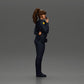 Diorama Modellbau Produktfoto 2: Diorama-Figur: Polizistin stehend, Hand am Rücken, spricht ins Funkgerät (Ref Nr. A64)