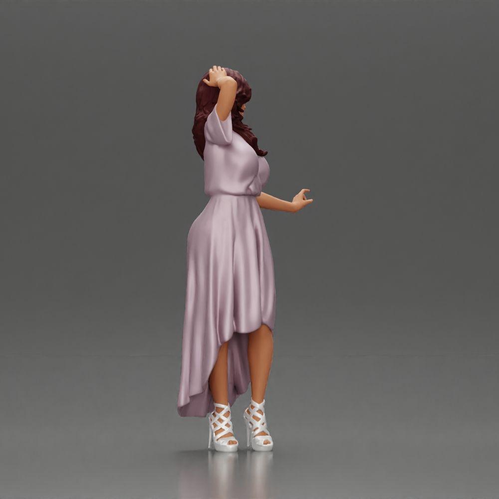 Diorama Modellbau Produktfoto 2: Miniatur-Figur: Frau im langen Brautkleid mit High Heels, elegant posierend (Ref Nr. A109)