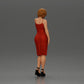 Diorama Modellbau Produktfoto 2: Weibliche Diorama-Figur im Mini-Kleid, kurzes Haar, Hand am Hals, Halskette (Ref Nr. A99)