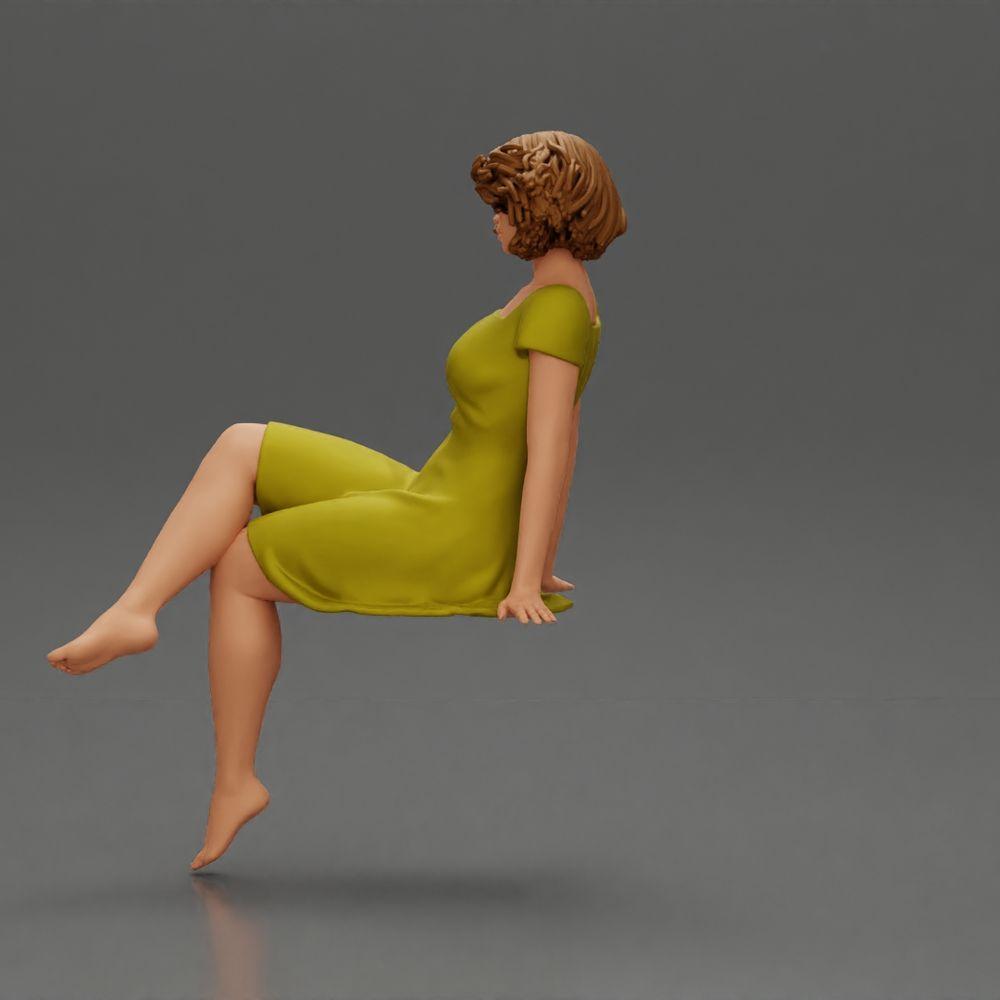 Diorama Modellbau Produktfoto 4: Diorama Miniaturfigur: Sitzende Frau im Kleid, barfuß, kurzes Haar im Wind (Ref Nr. A95)