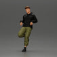 Diorama Modellbau Produktfoto 5: Miniaturfigur: Mann mit Kapuzenpullover & Cargohose, lässige Lehnpose (Ref Nr. A142)