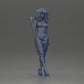 Diorama Modellbau Produktfoto 6: Miniaturfigur: Stehende Frau mit lockigem Haar in grünem Outfit, posierend (Ref Nr. A130)