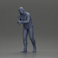 Diorama Modellbau Produktfoto 6: Diorama-Figur: Mann mit Kapuze, Hände am Auto, leicht nach vorn geneigt (Ref Nr. A115)