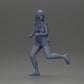 Diorama Modellbau Produktfoto 6: Diorama-Figur: Laufende junge Frau mit offenem Hemd & Shorts, entschlossen (Ref Nr. A102)
