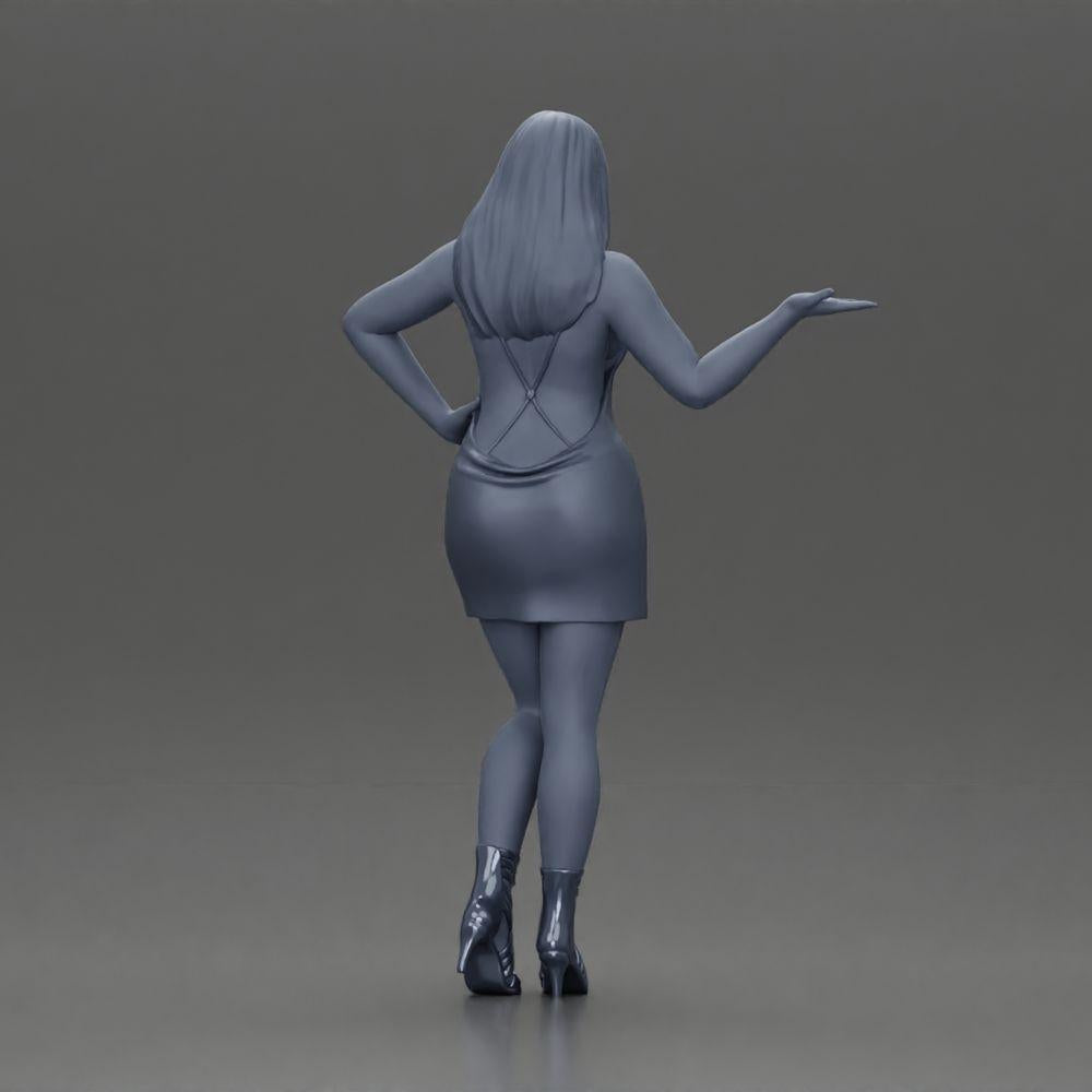 Diorama Modellbau Produktfoto 9: Dioramafigur: elegante Frau im Minikleid, ausgestreckte Hand, Halskette (Ref Nr. A118)