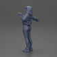 Diorama Modellbau Produktfoto 10: Diorama-Miniatur: Frau in offener Jacke, bauchfreiem Top und engen Hosen (Ref Nr. A114)