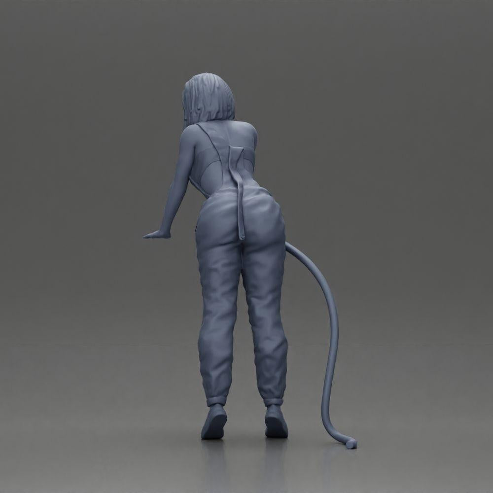 Diorama Modellbau Produktfoto 10: Diorama Figur: Mechanikerin mit Zapfpistole in roter Latzhose - stehende Diorama-Miniatur (Ref Nr. A136)