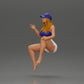 Diorama Modellbau Produktfoto 4: Diorama Figur: Sitzende weibliche Miniatur, blaues Top & Shorts, Kappe, barfuß - entspannte Pose (Ref Nr. A133)