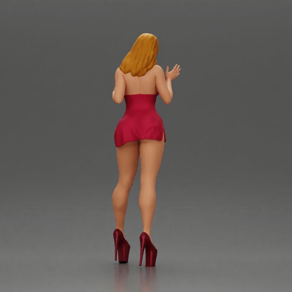 Diorama Modellbau Produktfoto 2: Diorama-Frauenfigur: Elegante stehende Frau im roten Kleid mit Plateauschuhen (Ref Nr. A134)