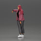 Diorama Modellbau Produktfoto 5: Diorama-Figur Frau mit Kopftuch und Jacke, am Auto lehnend, Arm ausgestreckt (Ref Nr. A59)