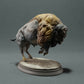 Produktfoto Tierfigur Animal Den Miniatures 4: Wildtier Tierfigur: Amerikanischer Bison - angreifend (22_10_14)