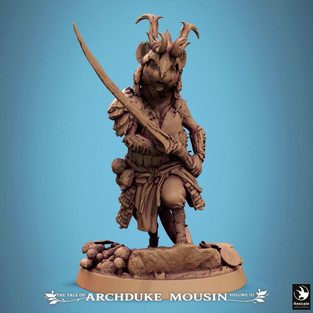 Produktfoto Tabletop 28mm Lord of the Print (LotP) 0: Fantasy Figur: Maus-Krieger (Nagermensch) - Waldwächter & Duellant mit geschwungener Klinge, gehörnter Kopfschmuck, leichte Lamellen-/Schuppenpanzerung (25_07_G5)
