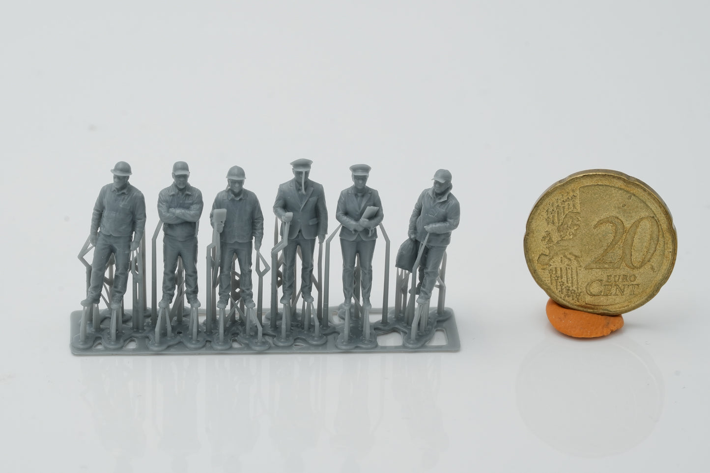 Diorama Modellbau Produktfoto 1: Bahnpersonal Figuren Set 2 - 6 Figuren (h0_28)