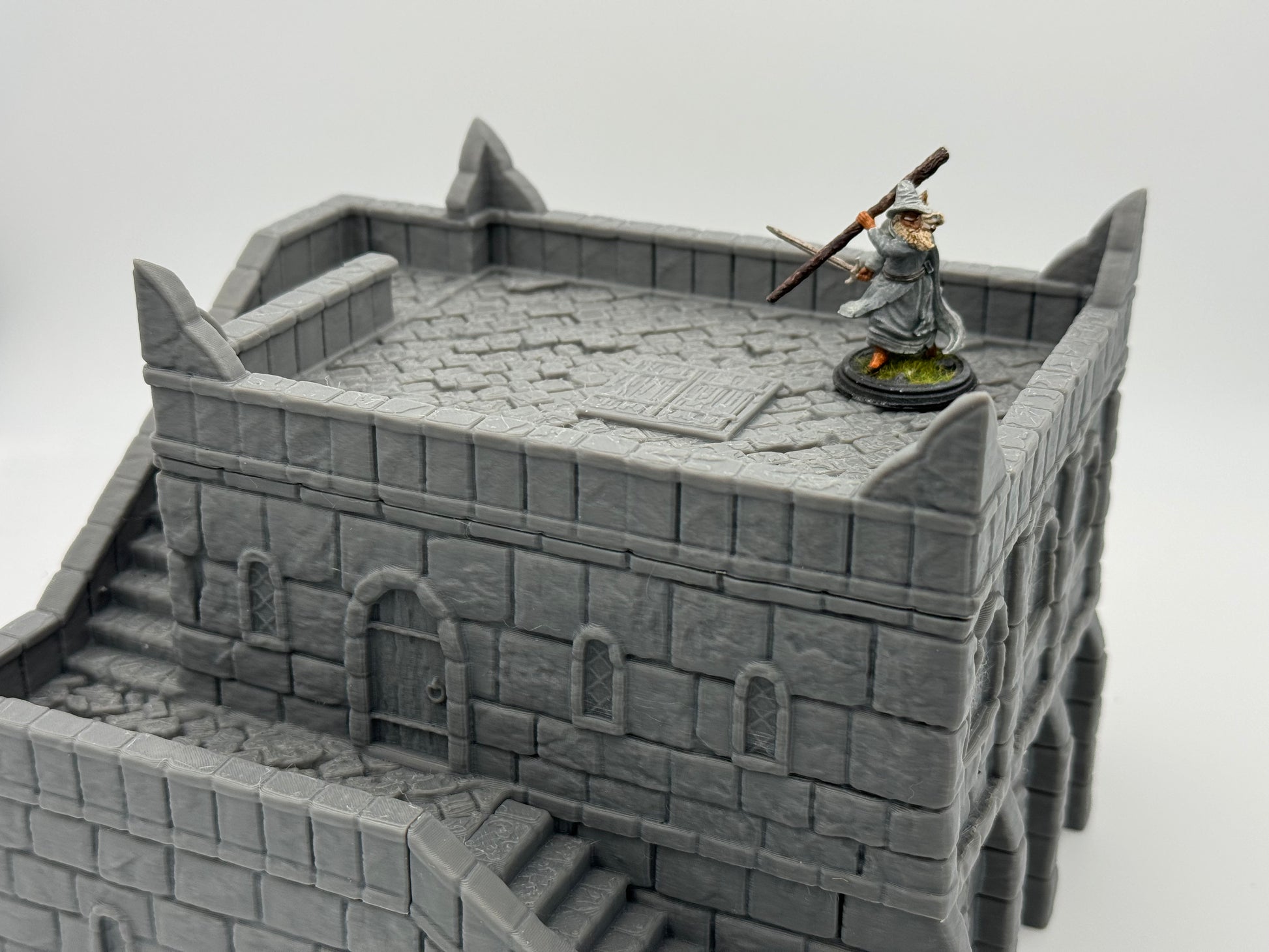 Produktfoto Tabletop 28mm The Printing Goes Ever On (TPGEO)  0: Handelsplatz Ivory City - Gebäude Königreich Gonthan -  Trade Hall Tabletop Terrain