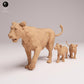 Produktfoto Tabletop 28mm Lord of the Print (LotP) 2: Wildtier Tierfigur: Asiatische Loewin - mit Jungen (26_03_03)