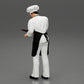 Diorama Modellbau Produktfoto 3: Diorama-Miniatur: stehender Küchenchef in Berufskleidung mit Kochmesser (Ref Nr. A49)