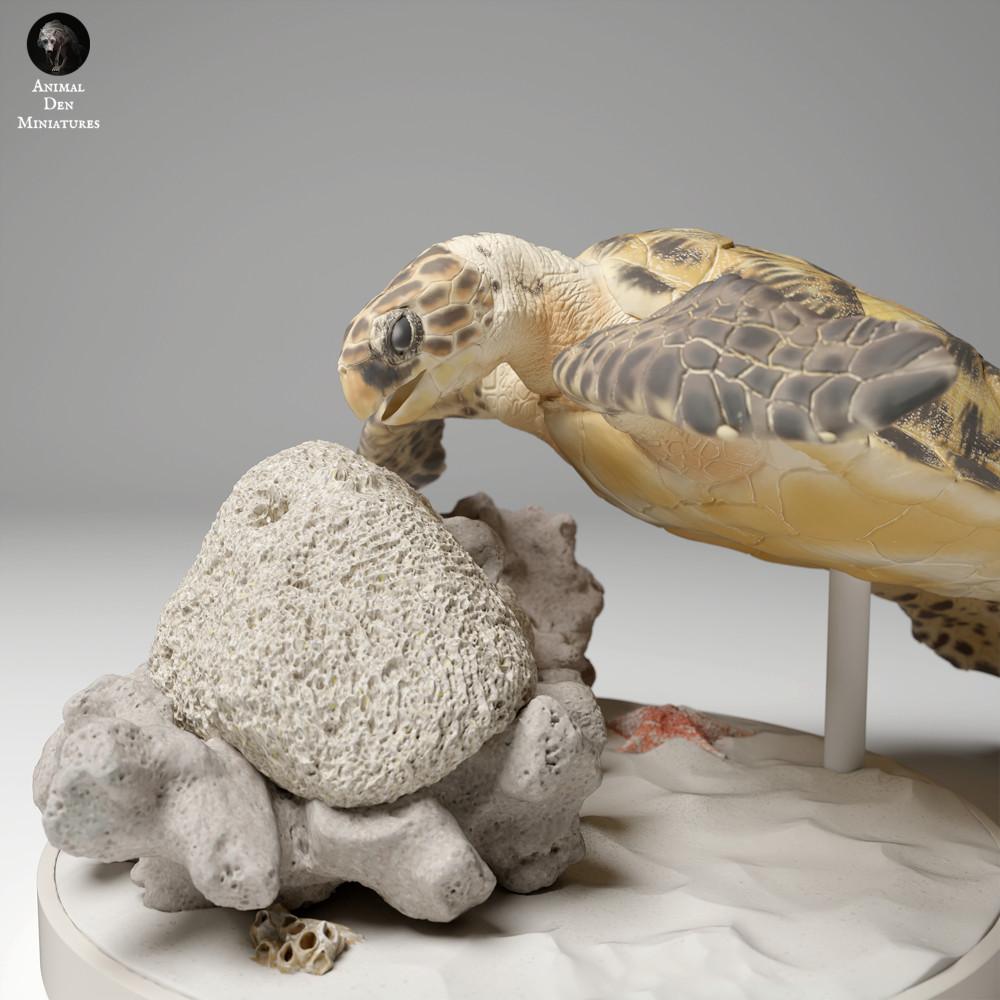 Produktfoto Tierfigur Animal Den Miniatures 2: Meerestier Tierfigur: Echte Karettschildkröte - fressend (24_05_04)