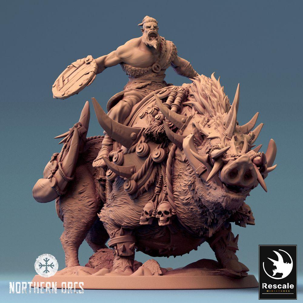 Produktfoto Tabletop 28mm Lord of the Print (LotP) 0: Tabletop Miniatur: Ork Kriegsherr auf Wildschwein - Orc Warlord, Boar Rider, Bestienreiter mit Axt und Rundschild (24_04_T)