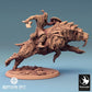 Produktfoto Tabletop 28mm Lord of the Print (LotP) 0: Fantasy Figur: Ork Bestienreiter auf Säbelzahn-Kriegsbestie, barbarischer Kriegsführer mit Krummsäbel - Monsterreiter, Orc Beast Rider (24_04_C2)