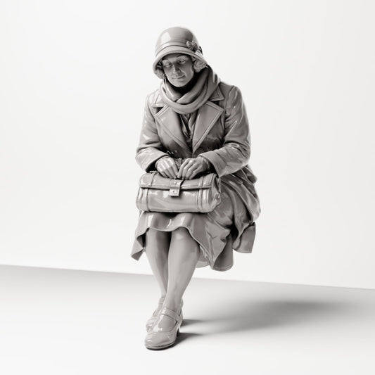 Diorama Modellbau Produktfoto 0: Sitzende Figur: Frau sitzend auf Bankkante mit Handtasche, 1920er-1930er, Wartesaal, Bahnh (sc08)