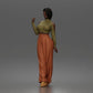 Diorama Modellbau Produktfoto 5: Stehende Figur: Frau mit bauchfreiem Rollkragenoberteil & weiter Hose (a167)